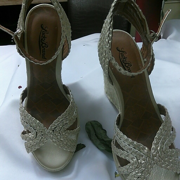 Lucky Brand wedge sandal - Picture 5 of 7